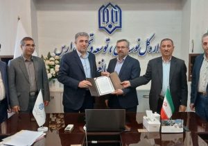 امضای تفاهم‌نامه تکمیل مدرسه مشارکتی ۶ کلاسه شهید نظری در میاندوآب